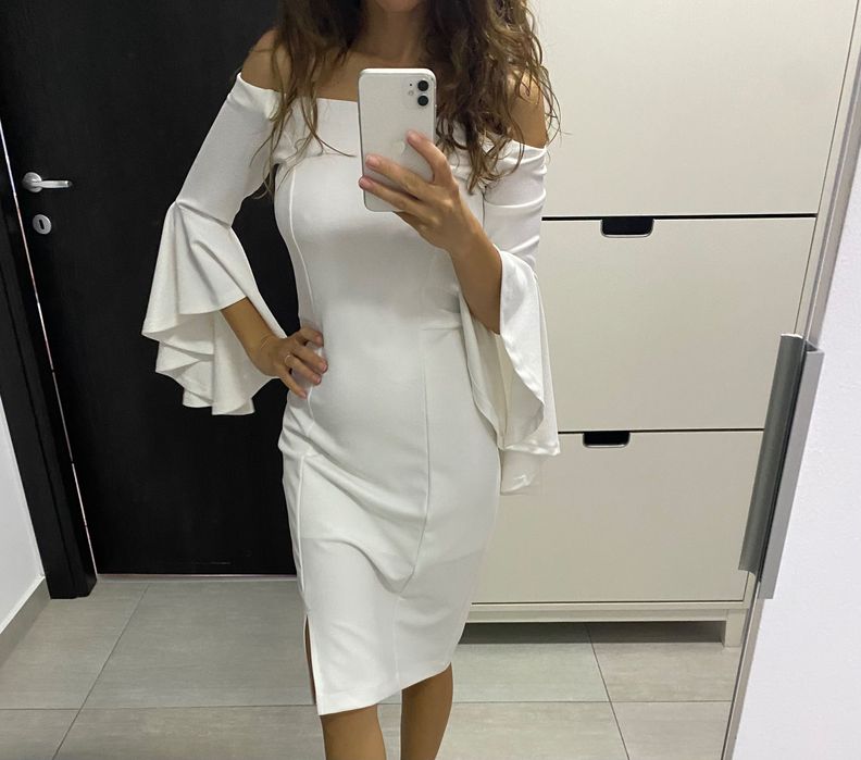 Rochie alba eleganta