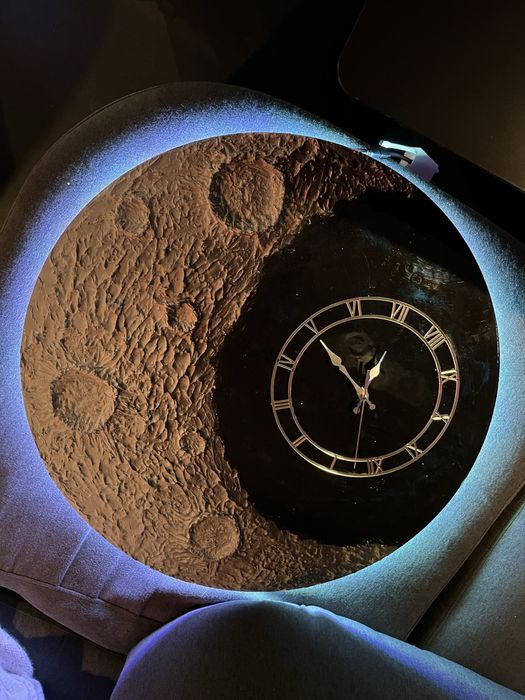 Панно , Часы настенные , барельеф