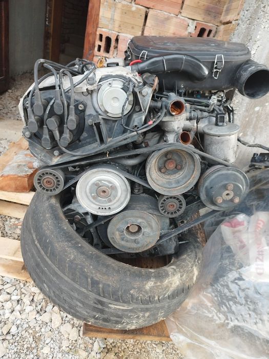 Двигател Мерцедес М104.980