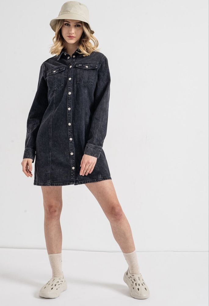 Дънкова рокля Tommy jeans Хл
