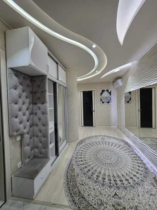 Продается  квартира на Яккасарайском районе 5/4/7  с хорошим ремонтом