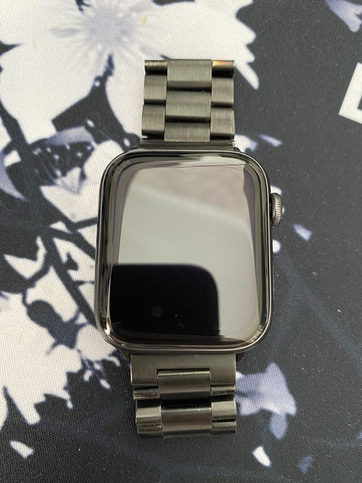 Продам Apple Watch se 44 mm