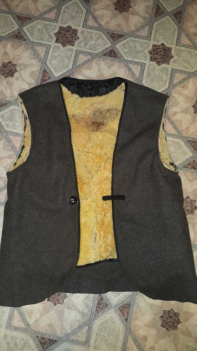 Жилетка меховая 46-48 размер