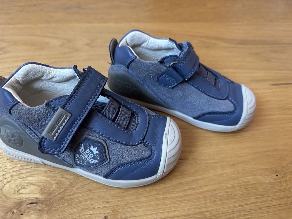 Pantofi biomecanics marimea 23 stare impecabila