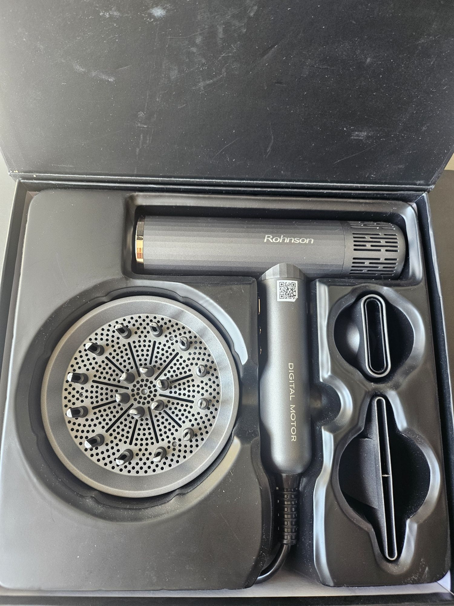 Сешоар ROHNSON R-682 1900 W, ЙОНИЗАЦИЯ