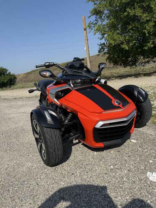 Can-am spyder F3s