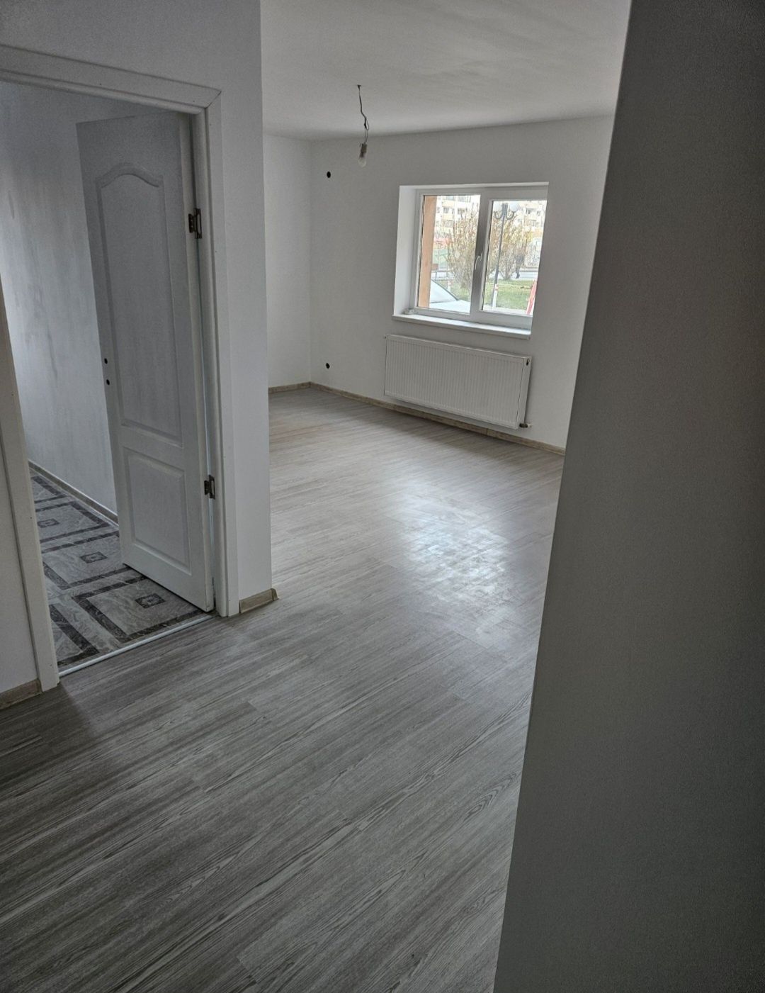 Proprietar ofer spre închiriere .Menționez ca apartamentul este nou