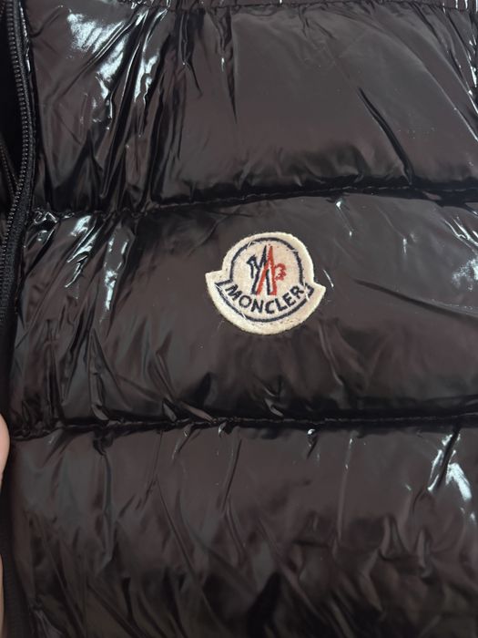 Качествен черен елек