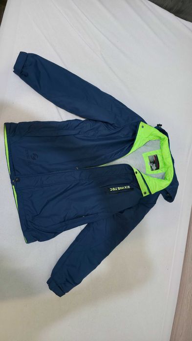 Куртка на мальчика демисезонная