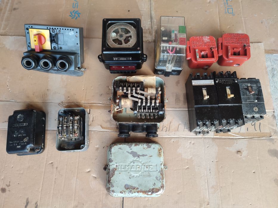 ILMARINE. Реверсивный магнитный пускатель.