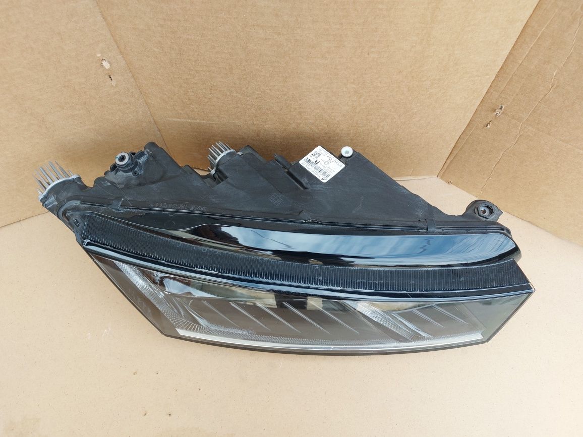 Far dreapta skoda octavia 4 full led dupa 2020 original