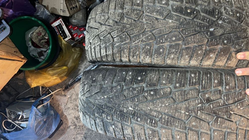 Продам шины зимние бу