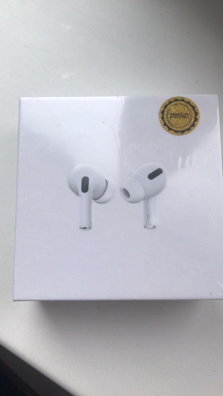 Продам air pods новая в упаковке