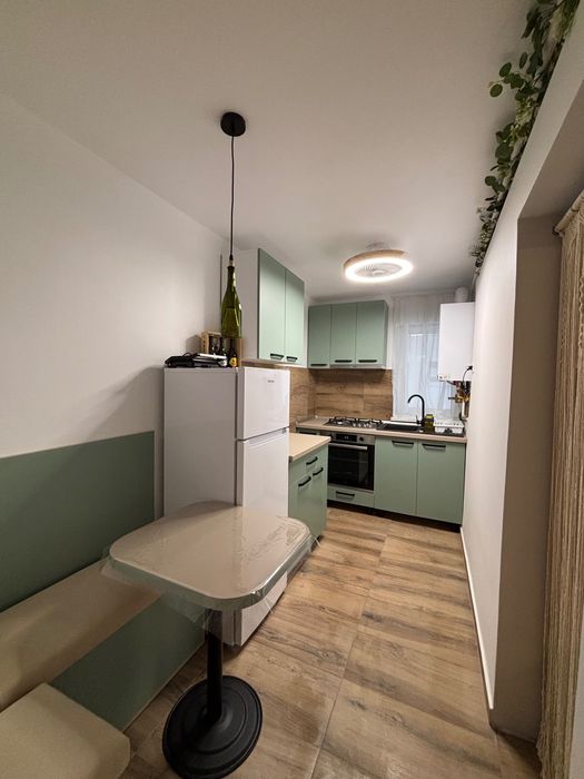 Apartament modern cu jacuzzi – oază de relaxare în regim hotelier