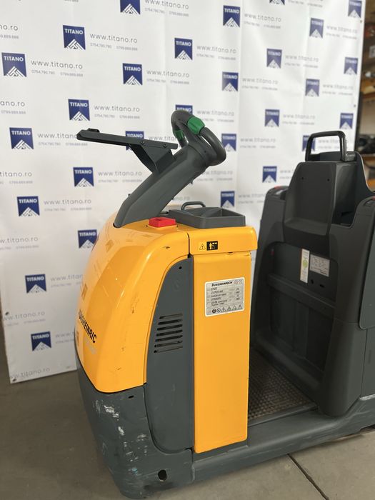 Transpalet Liza electrica Jungheinrich ECE 220 2T