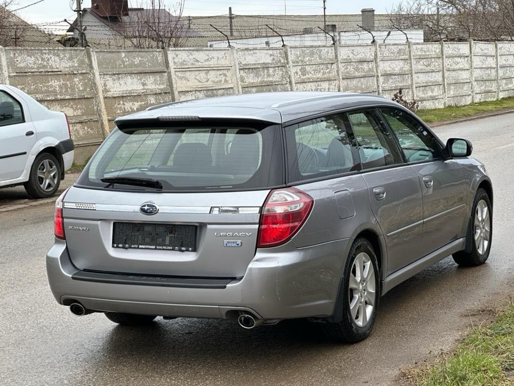 Subaru Legancy superb