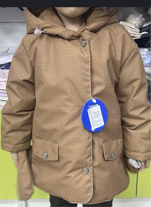 Верхняя одежда для девочки