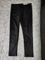 Черен панталон тип дънки Есмара