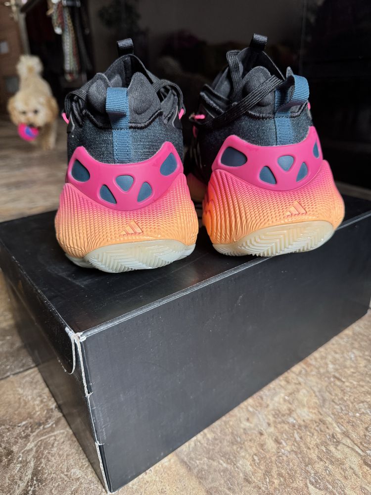 Маратонки Adidas