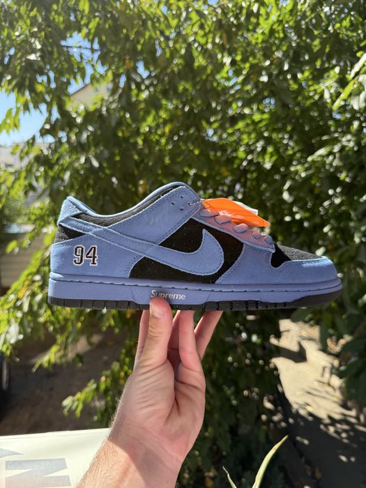 Dunk Supreme marimea 41, 42, 43, citeste descrierea