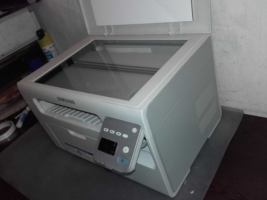 Като нов! Лазерен принтер, скенер и копир 3 в 1 Samsung SCX 3405