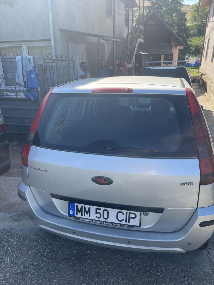 Vand sau schimb Ford fusion 1.4tdi