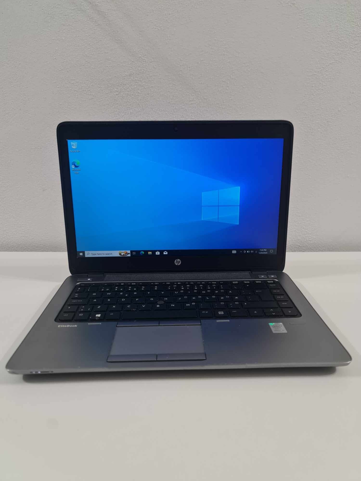 Laptop hp cu i5 , ssd ,8gb ram ,rapid