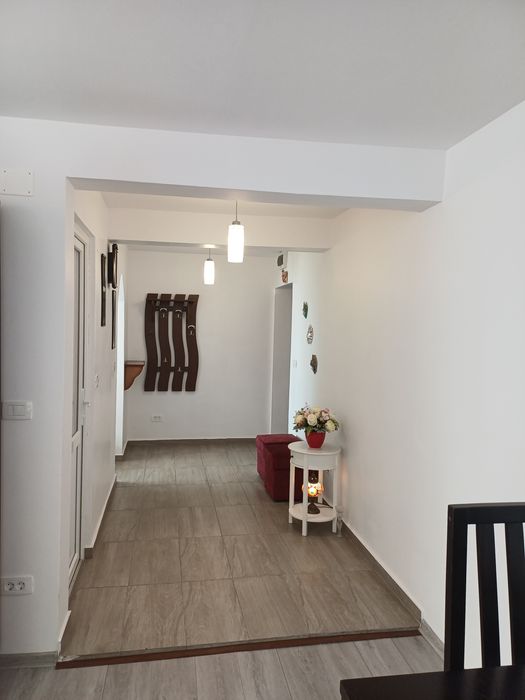 Vând apartament cu 2 camere, or. Săveni, jud. Botosani