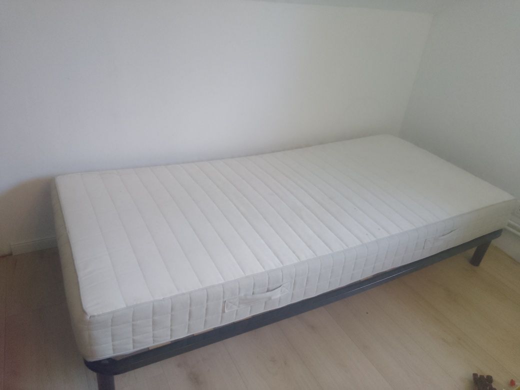 Pat single cadru metalic Jysk