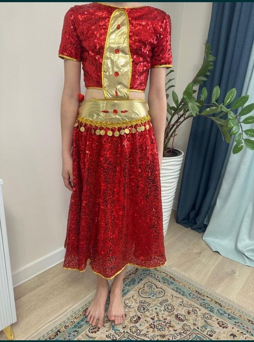 Продам индийский костюм