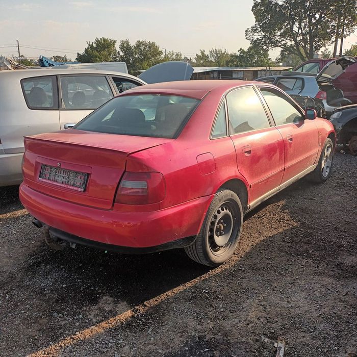 Dezmembrari  Audi A4 B5 (8D)  1994  > 2001 1.6 Benzina