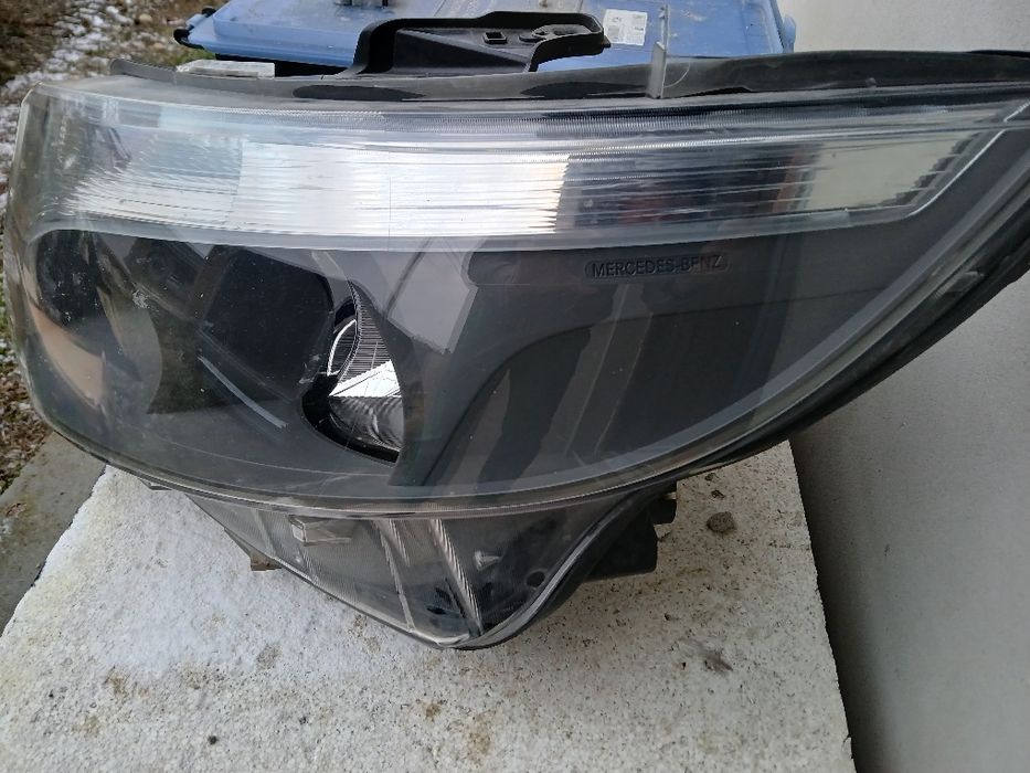 Set faruri i mercedes vito origina w447le