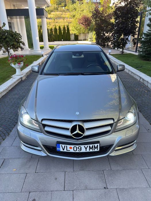 Mercedes-Benz C 2013 Mercedes c220 coupe / stare excelentă / km reali