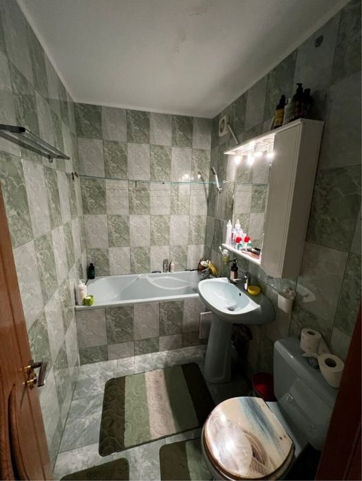 Apartament 3 camere de inchiriat