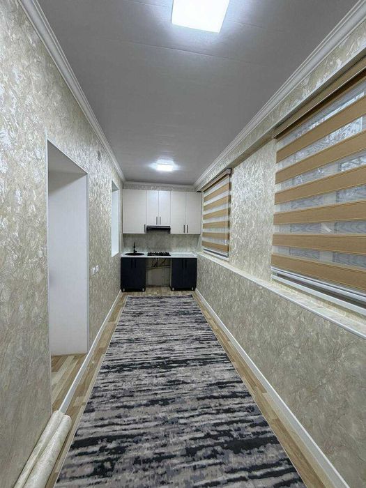 Продам 3 в 4-х комнатную в Яшнабадском районе.Дубовая.3/2/4 кирпич