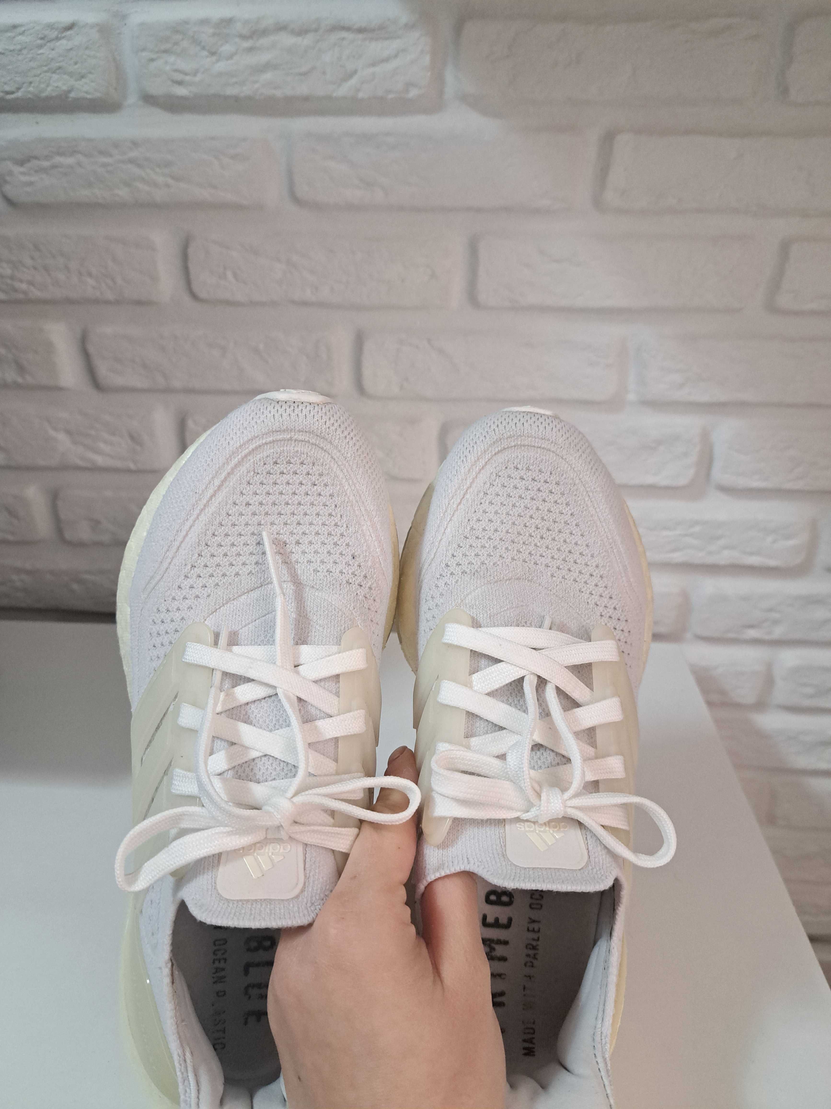 Adidas Ultraboast 21
