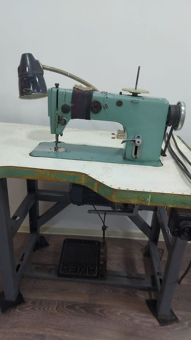 Промышленные швейные машины.