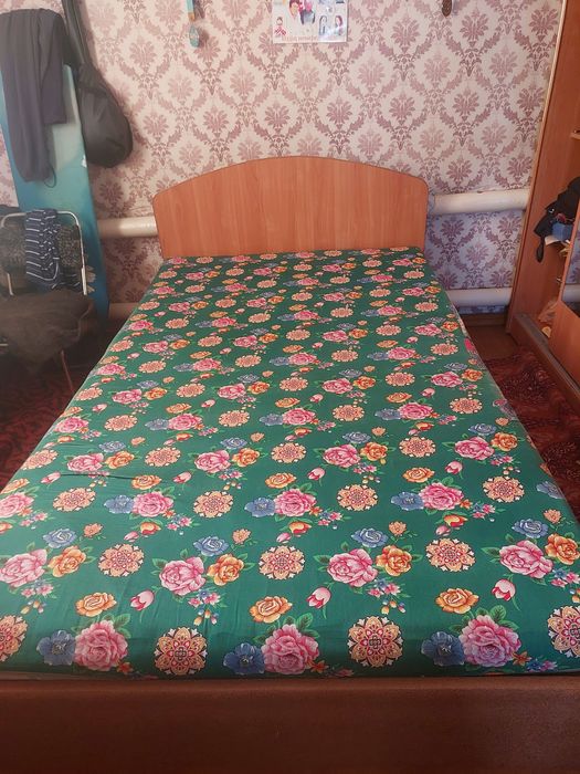 Продам кровать 120×200