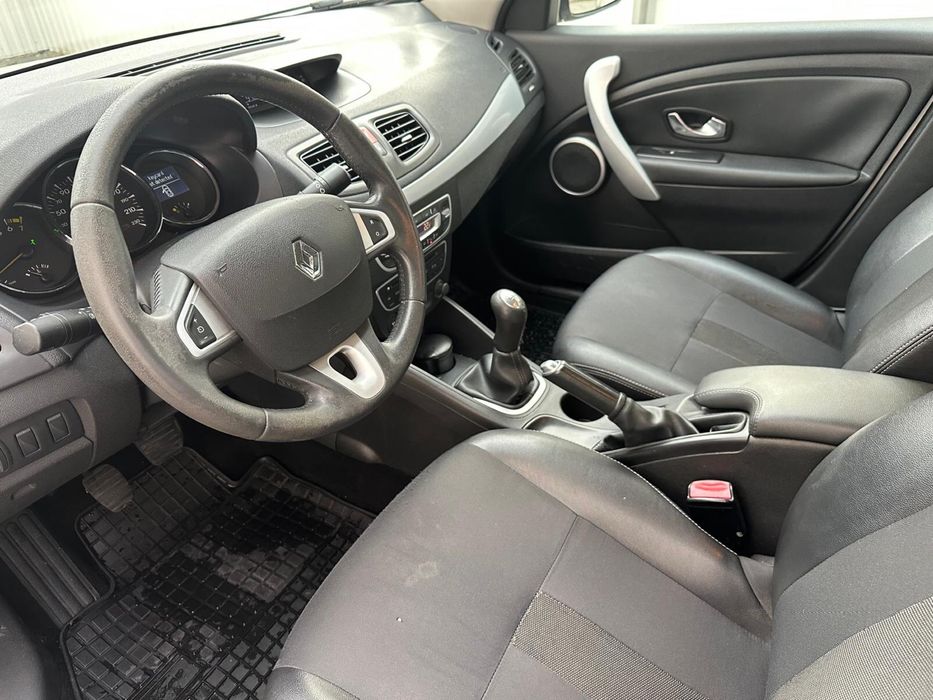 Renault Fluence 1.6 benzina