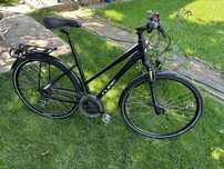 Bicicleta Cube - roti 28 - Shimano - frane hidraulice