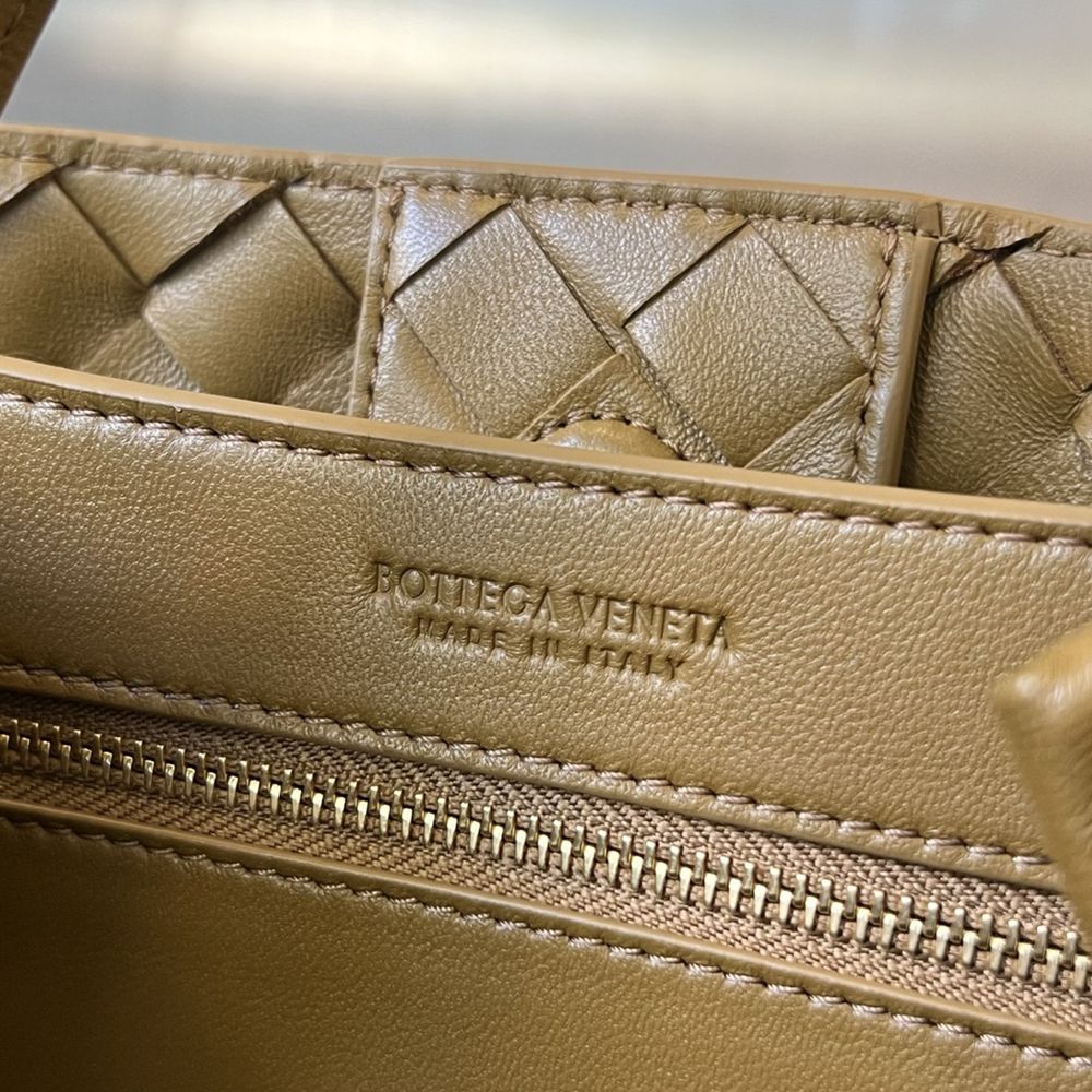 Bottega Veneta Andiamo