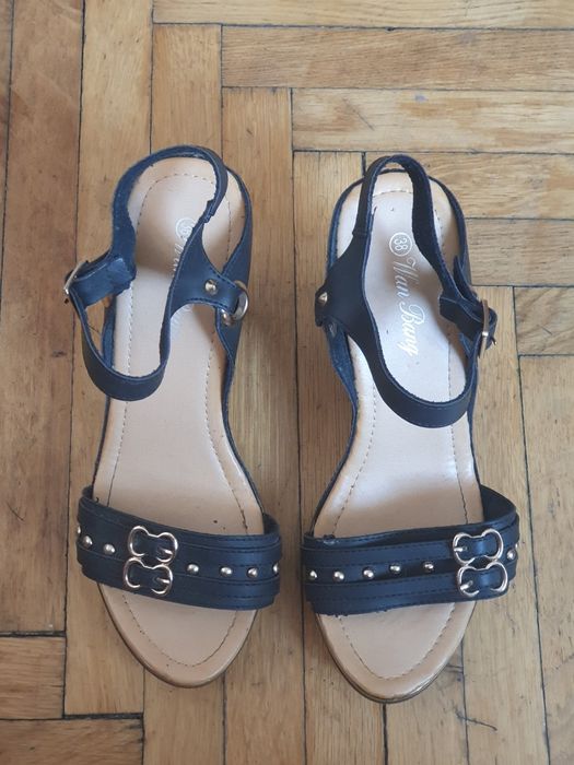 Sandale damă purtate o dată