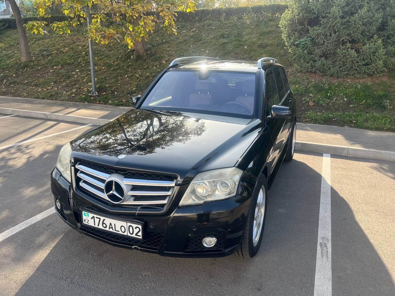 Продам Mercedes Benz GLK350