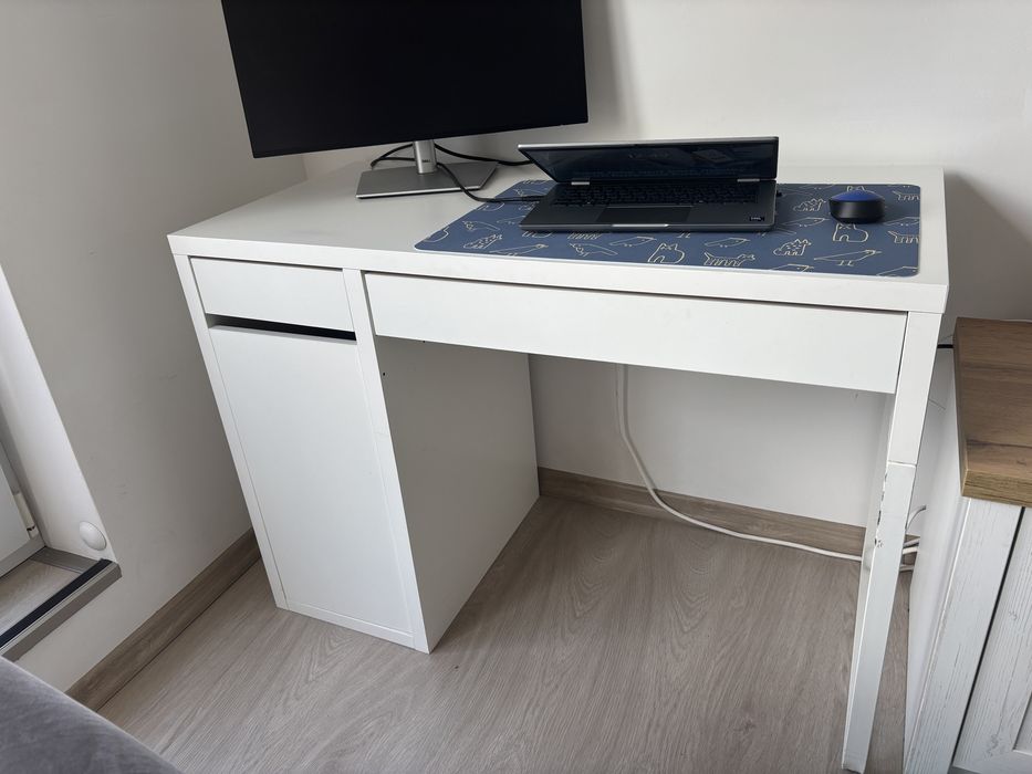 Бюро за компютър IKEA Micke