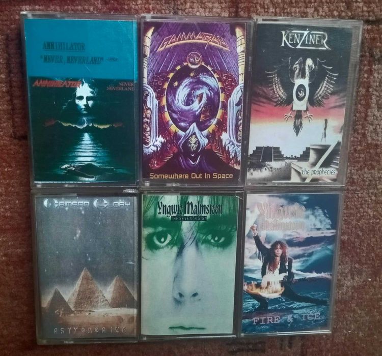 Аудио касети по 7 лева.