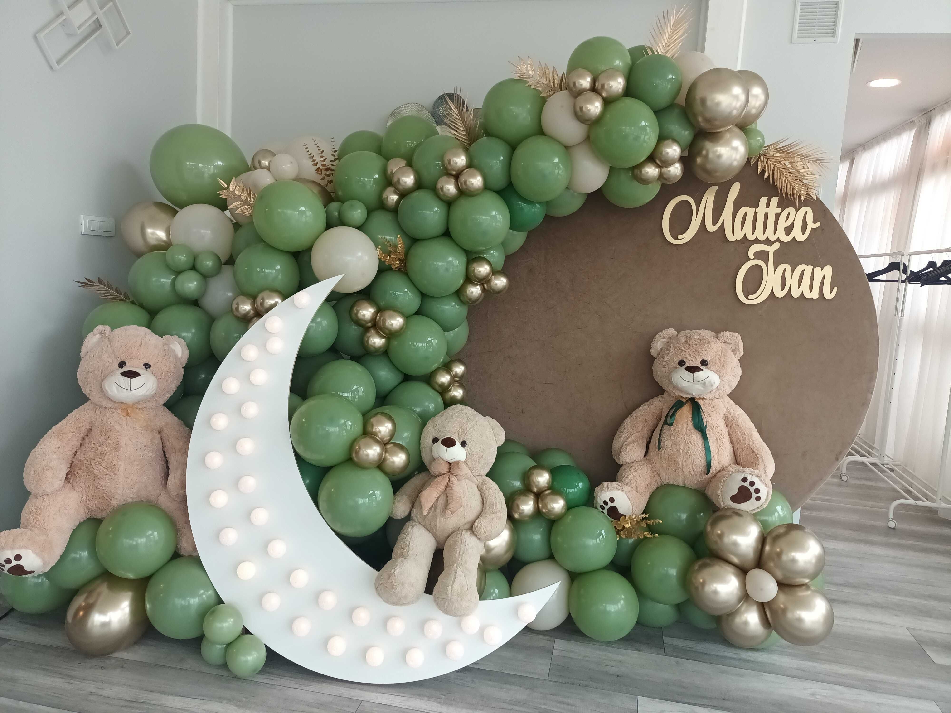 Aranjamente baloane majorat/botez/gender reveal/aniversare Photocorner