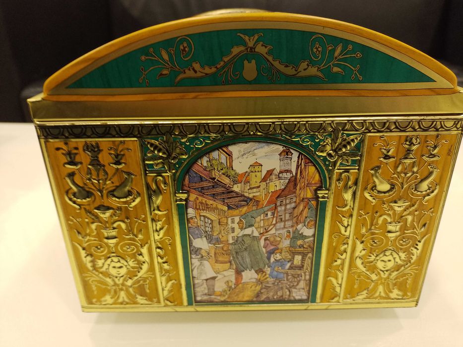 Cutii metalice vechi, litografiate, rare-ideal COLECTIE,DECOR DE EPOCA