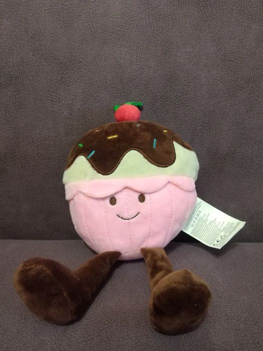 Плюшени играчки различни