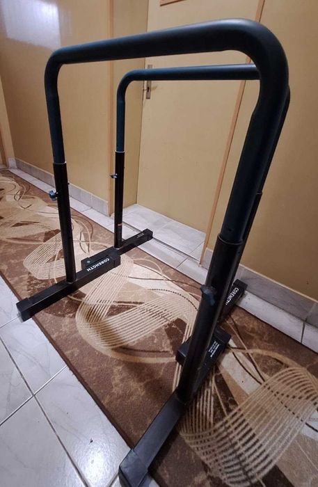 Успоредка за кофички