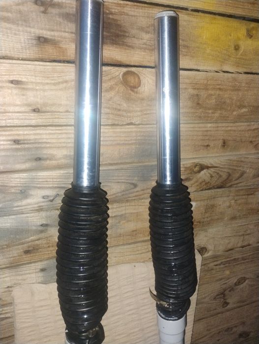 Преден амортисьор (колци) за мотор